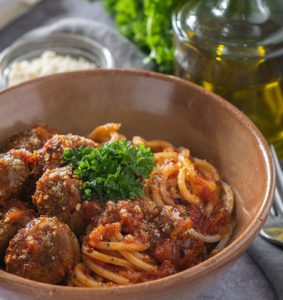 Read more about the article מתכון לפסטה עם כדורי בשר “Meat Balls”